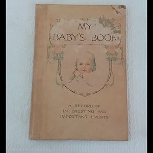 Beautiful 1915 Baby Book